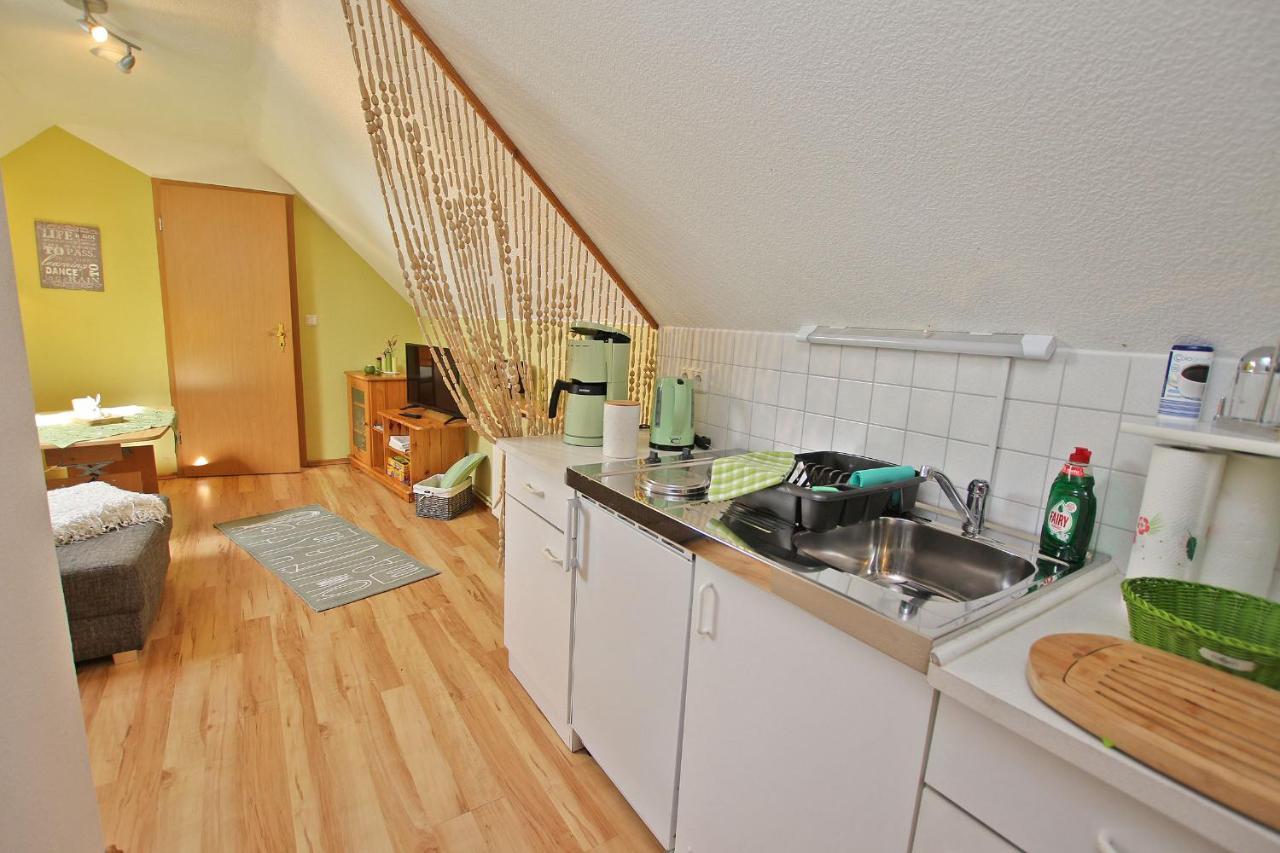 Ferienwohnungen Rheinsberg See 9830 エクステリア 写真