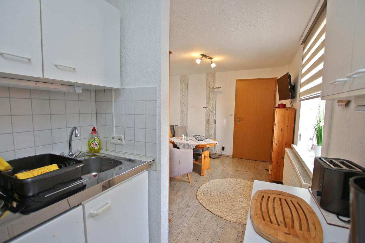 Ferienwohnungen Rheinsberg See 9830 エクステリア 写真