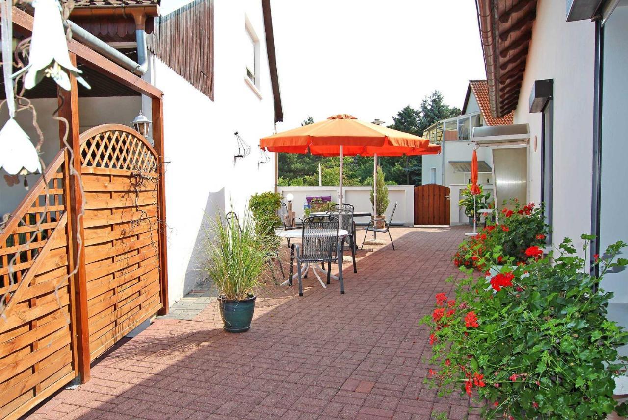 Ferienwohnungen Rheinsberg See 9830 エクステリア 写真